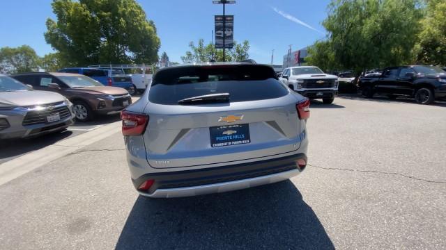 new 2025 Chevrolet Trax car, priced at $25,485