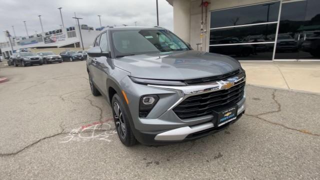 new 2025 Chevrolet TrailBlazer car, priced at $31,300