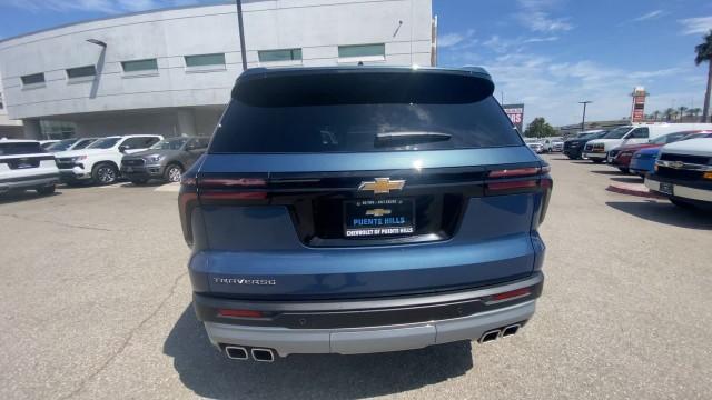 new 2026 Chevrolet Traverse car, priced at $43,920