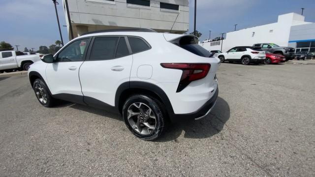new 2025 Chevrolet Trax car, priced at $24,465