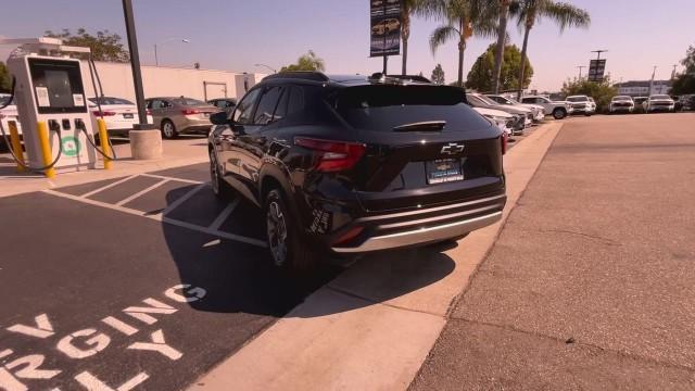 new 2025 Chevrolet Trax car, priced at $25,080