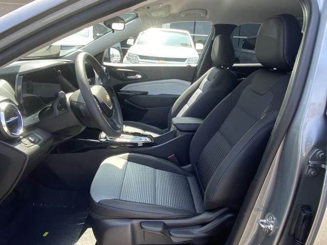 new 2025 Chevrolet Trax car