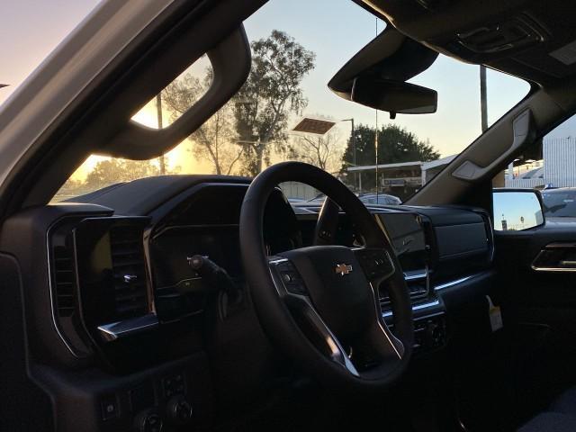 new 2025 Chevrolet Silverado 1500 car, priced at $45,997