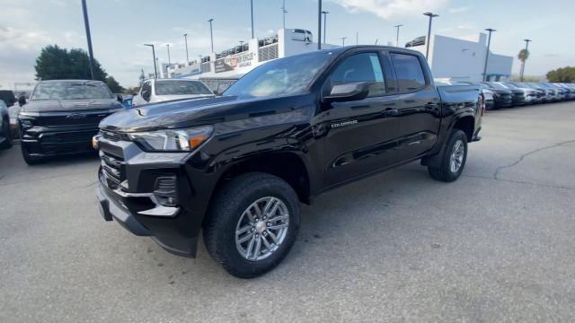 new 2024 Chevrolet Colorado car, priced at $31,997