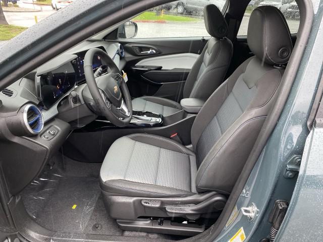 new 2026 Chevrolet Trax car, priced at $25,185