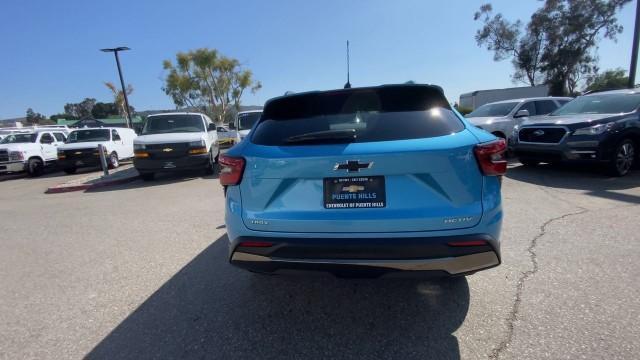 new 2025 Chevrolet Trax car, priced at $27,575