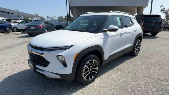 new 2024 Chevrolet TrailBlazer car, priced at $29,900