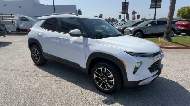 new 2024 Chevrolet TrailBlazer car, priced at $29,900