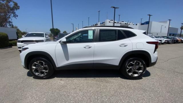 new 2025 Chevrolet Trax car, priced at $25,855