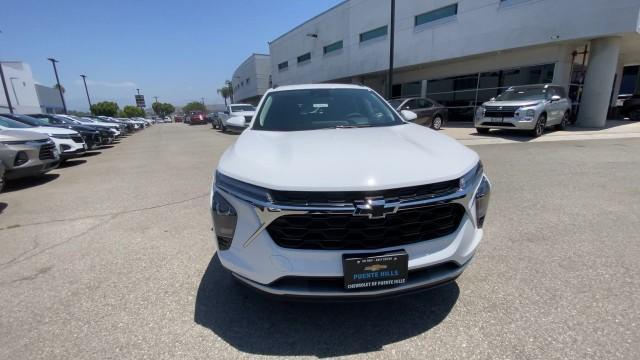 new 2025 Chevrolet Trax car, priced at $25,855