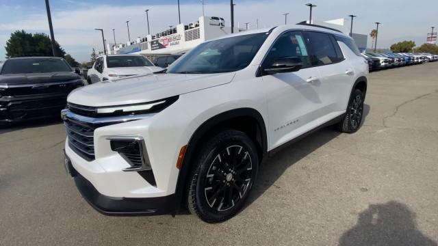 new 2025 Chevrolet Traverse car, priced at $45,715