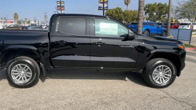 new 2024 Chevrolet Colorado car, priced at $32,997