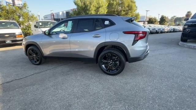 new 2025 Chevrolet Trax car, priced at $26,285