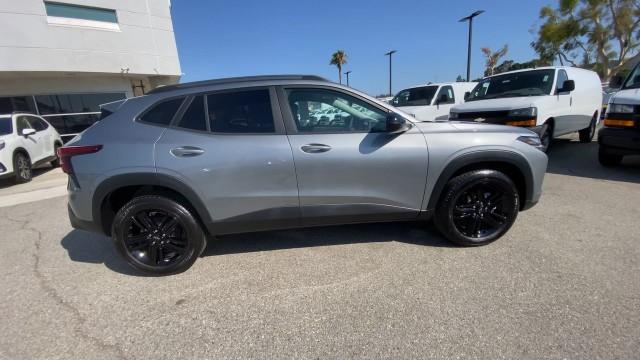 new 2025 Chevrolet Trax car, priced at $26,185