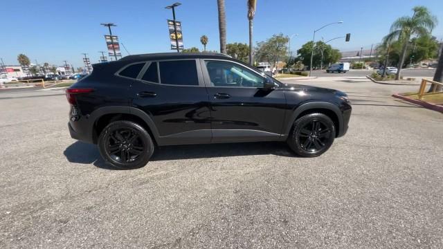 new 2025 Chevrolet Trax car, priced at $25,860