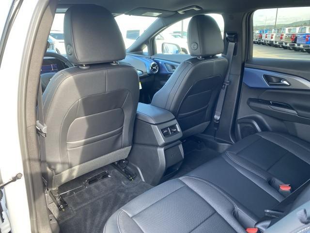 new 2025 Chevrolet Equinox EV car, priced at $43,985