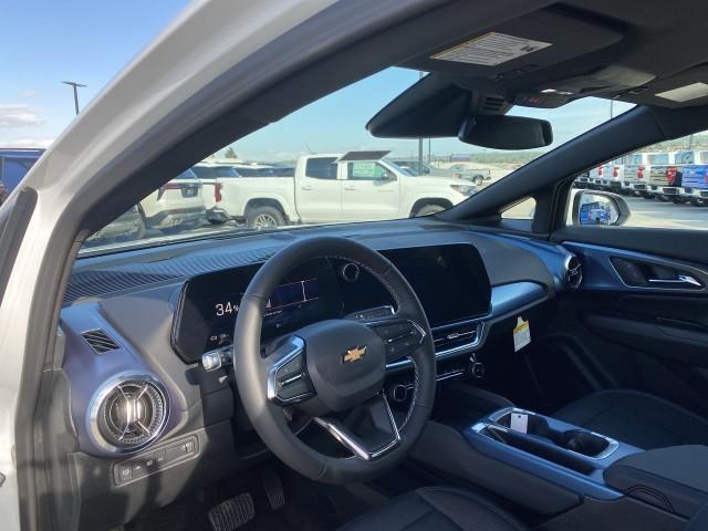 new 2025 Chevrolet Equinox EV car, priced at $43,985