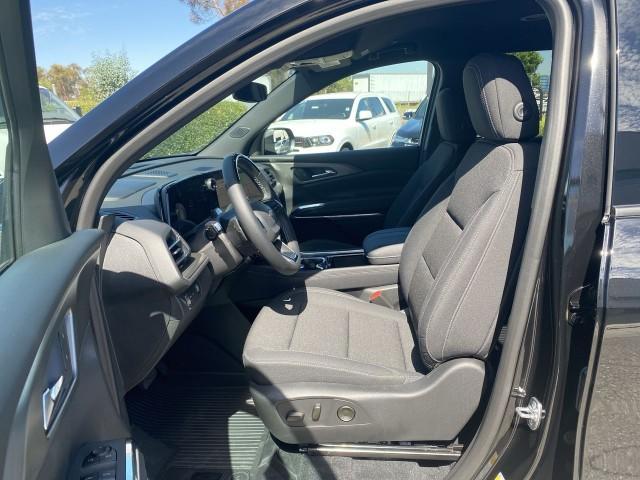 new 2025 Chevrolet Traverse car, priced at $46,995