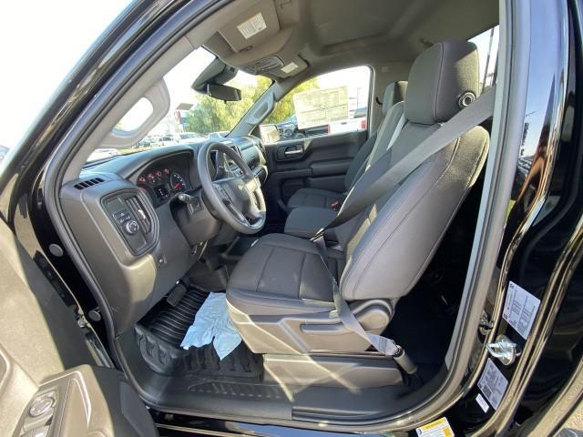 new 2025 Chevrolet Silverado 1500 car, priced at $30,997