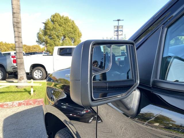 new 2025 Chevrolet Silverado 1500 car, priced at $30,997