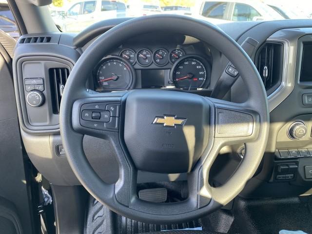 new 2025 Chevrolet Silverado 1500 car, priced at $30,997