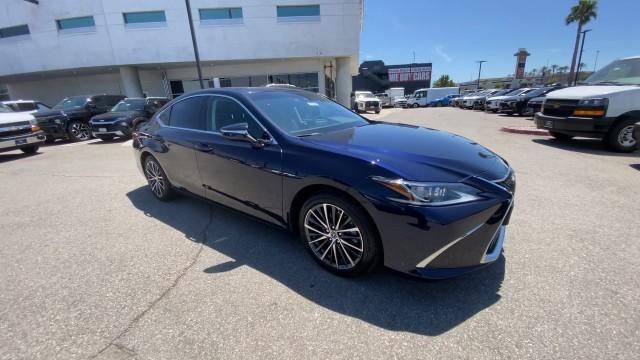 used 2022 Lexus ES 300h car, priced at $33,895