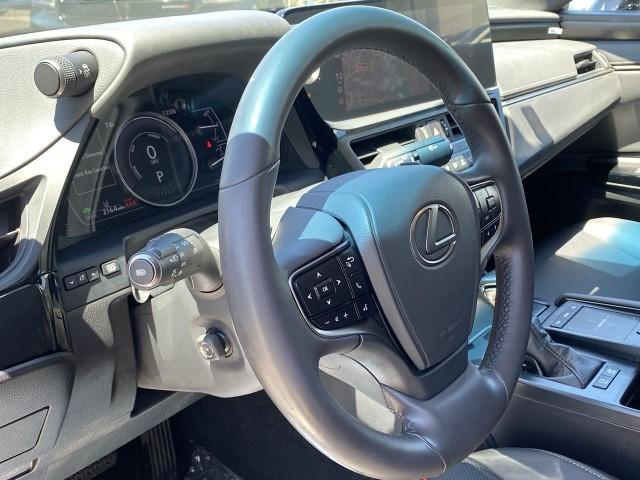 used 2022 Lexus ES 300h car, priced at $33,895