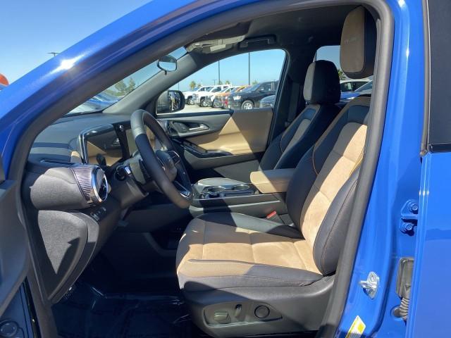 used 2025 Chevrolet Equinox car, priced at $29,995