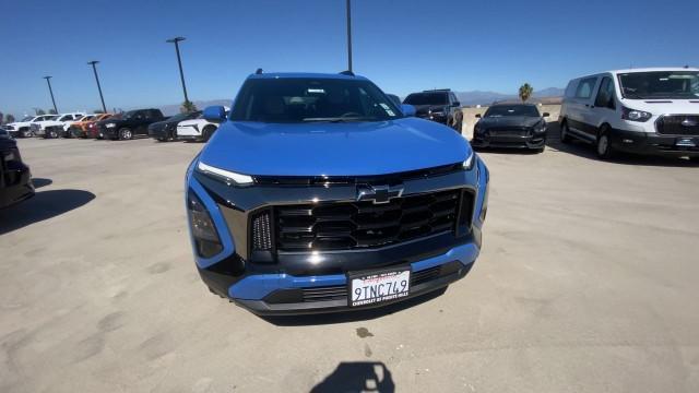 used 2025 Chevrolet Equinox car, priced at $29,995