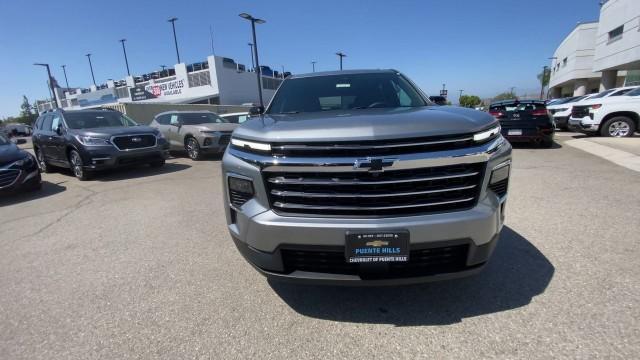 new 2025 Chevrolet Traverse car, priced at $45,764