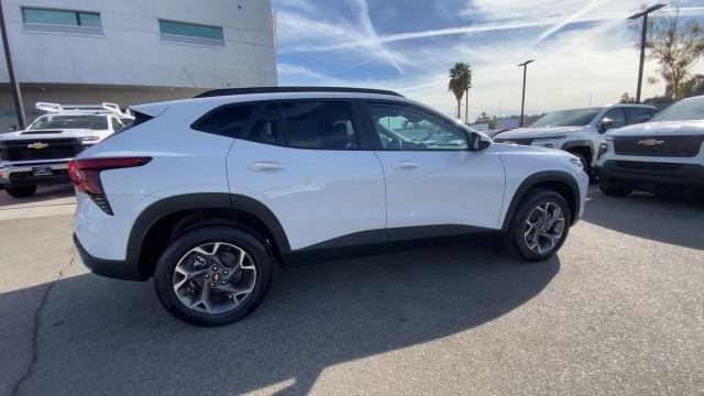 new 2025 Chevrolet Trax car, priced at $24,755