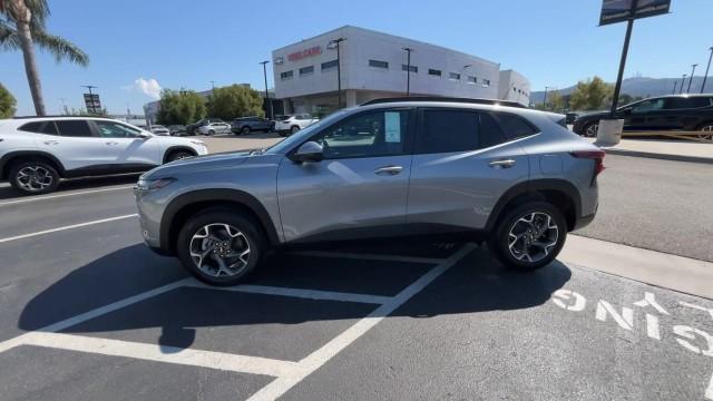 new 2025 Chevrolet Trax car, priced at $25,080