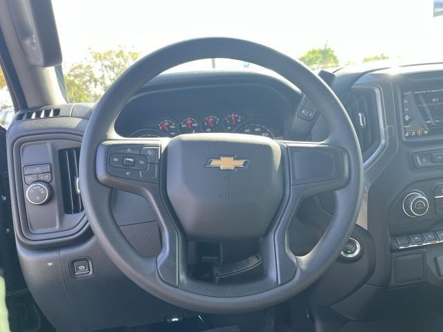 new 2024 Chevrolet Silverado 1500 car, priced at $39,997