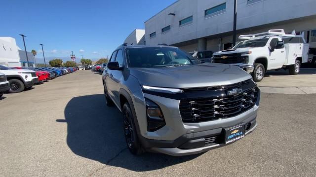 new 2025 Chevrolet Equinox car, priced at $33,425