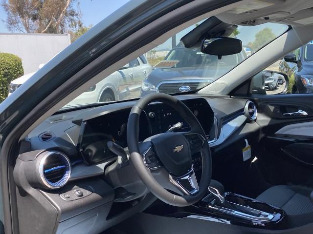 new 2025 Chevrolet Trax car, priced at $25,855