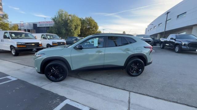 new 2025 Chevrolet Trax car, priced at $25,490