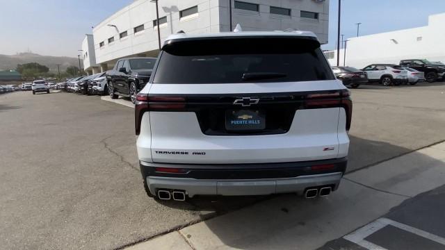 new 2024 Chevrolet Traverse car