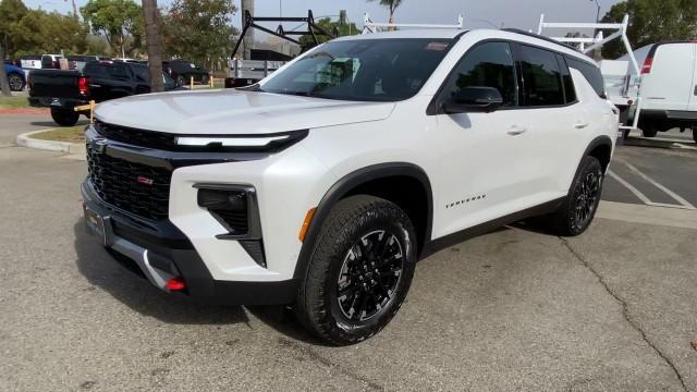 new 2024 Chevrolet Traverse car