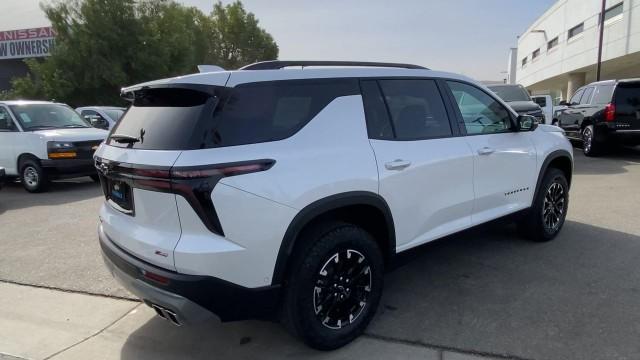 new 2024 Chevrolet Traverse car