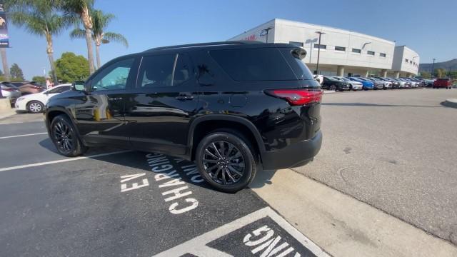 used 2023 Chevrolet Traverse car, priced at $35,995