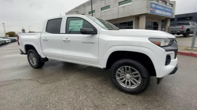 new 2025 Chevrolet Colorado car, priced at $33,997