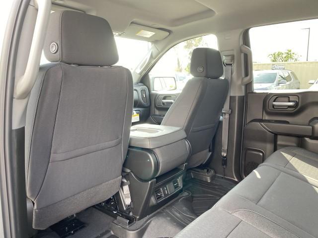new 2025 Chevrolet Silverado 1500 car, priced at $52,490
