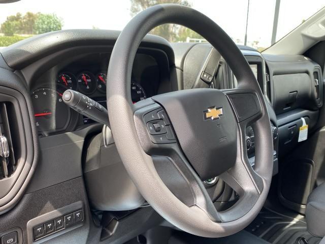 new 2025 Chevrolet Silverado 2500 car, priced at $50,278