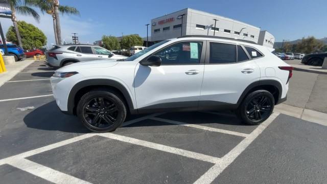 new 2025 Chevrolet Trax car, priced at $25,665