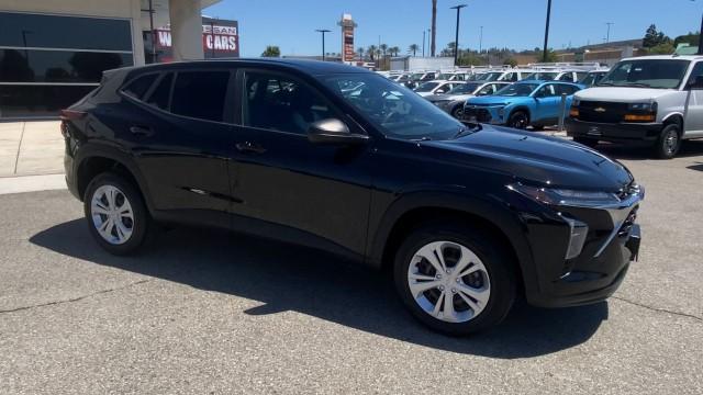 used 2024 Chevrolet Trax car, priced at $20,995