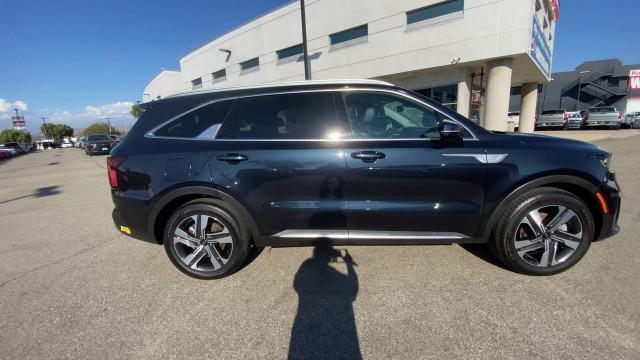 used 2022 Kia Sorento Plug-In Hybrid car, priced at $25,995