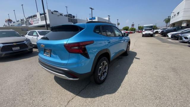 new 2025 Chevrolet Trax car, priced at $26,250
