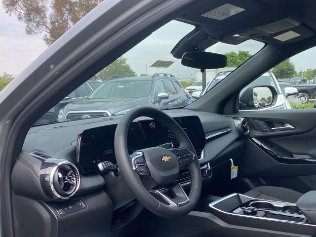 new 2026 Chevrolet Equinox car, priced at $30,090