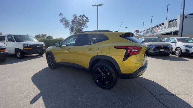 new 2025 Chevrolet Trax car, priced at $27,375