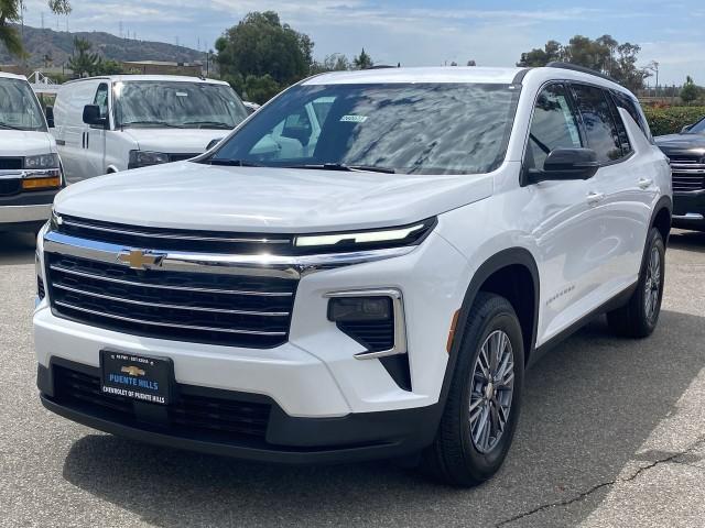 new 2026 Chevrolet Traverse car, priced at $43,920